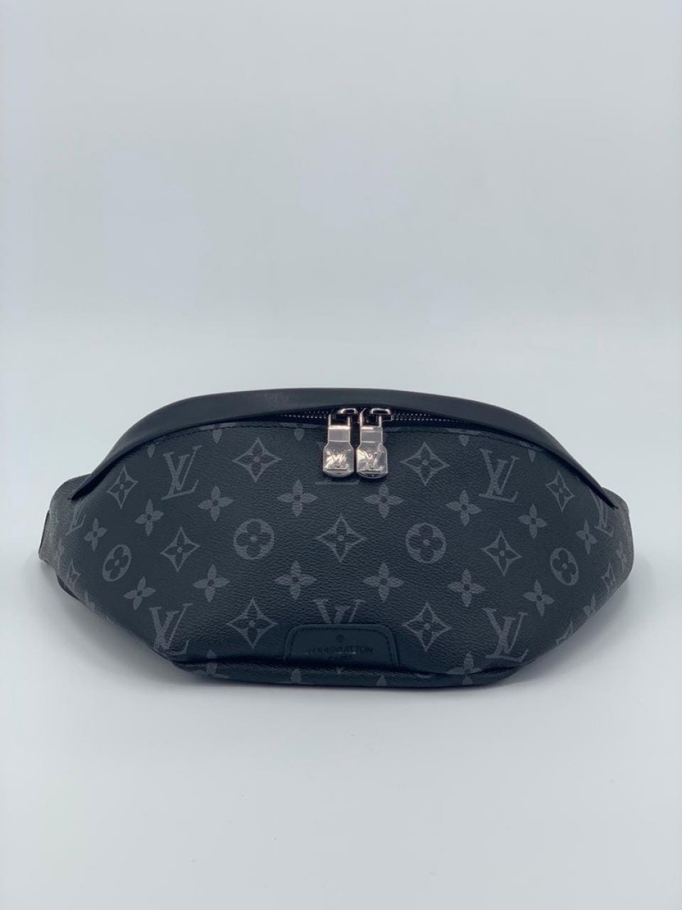 Сумка на пояс Louis Vuitton